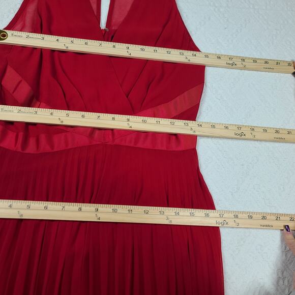 White House Black Market pleated chiffon midi dress Size 8 Holiday party formal - Picture 8 of 8